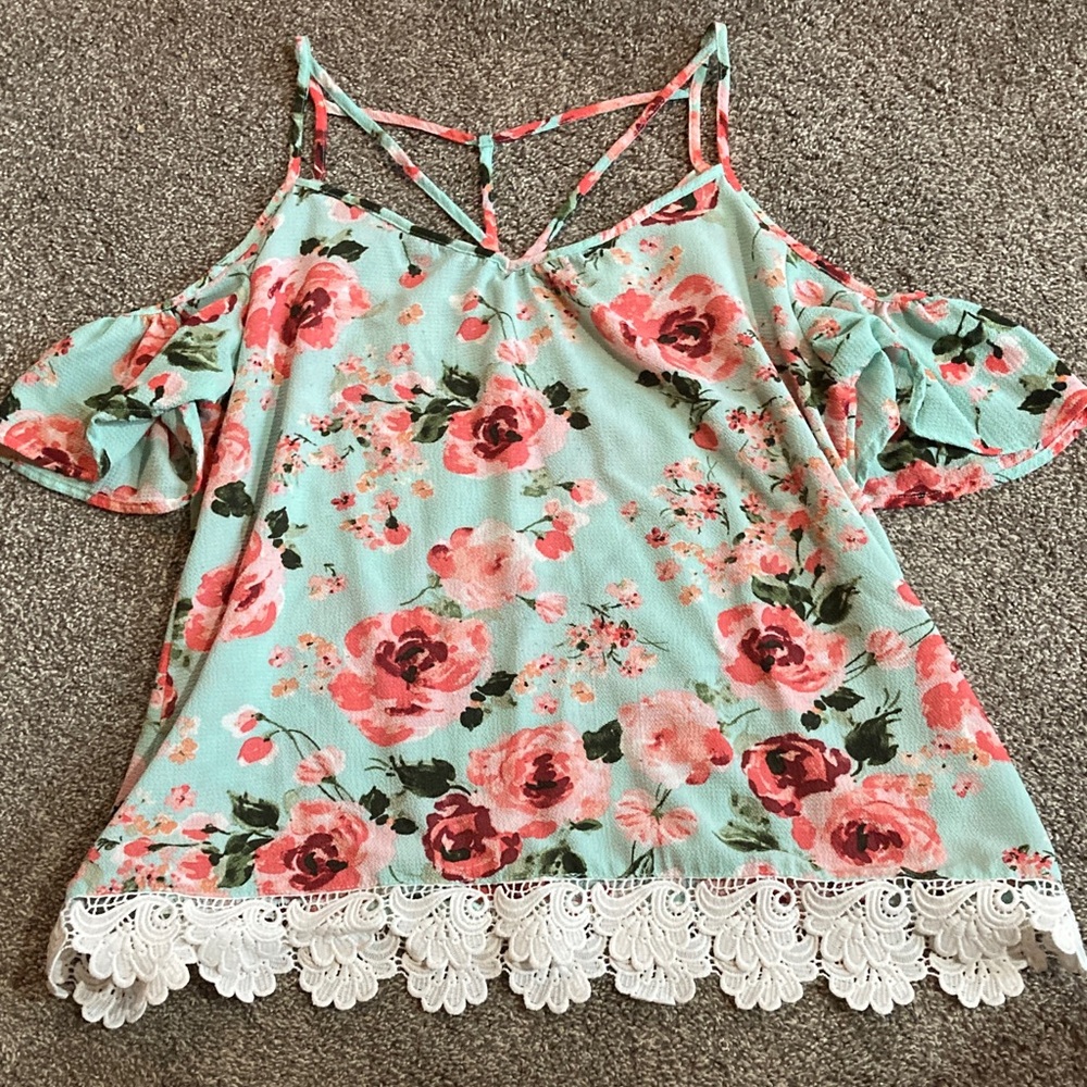 Love J Off the Shoulder Floral Tee